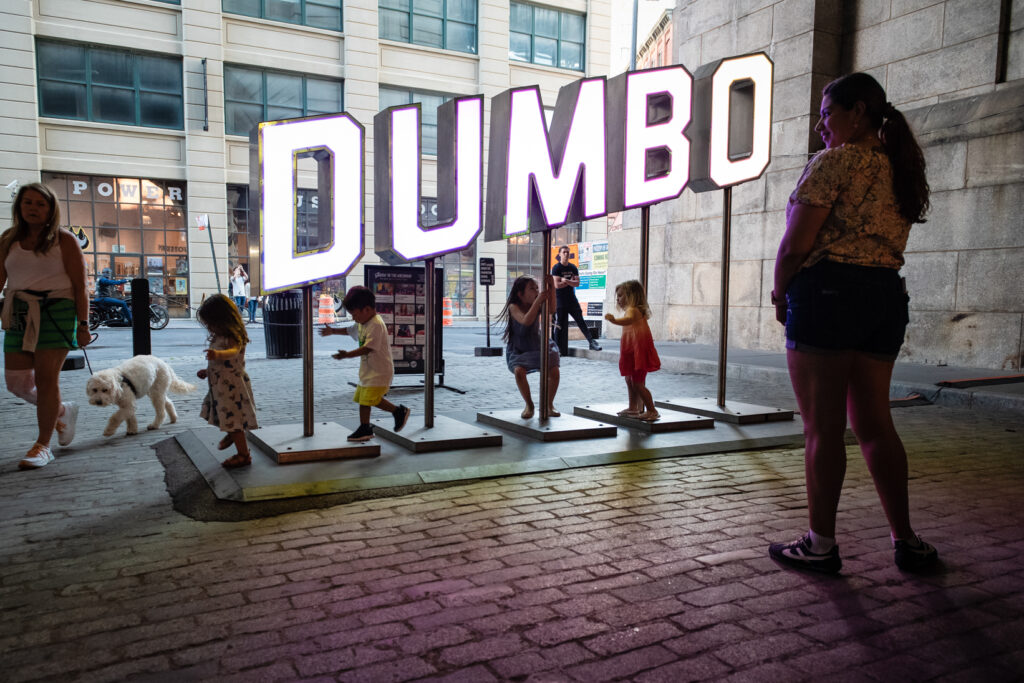 NYC DUMBO Improvement District - Small Business & Community - DUMBO Event - Live at the Archway 2022
