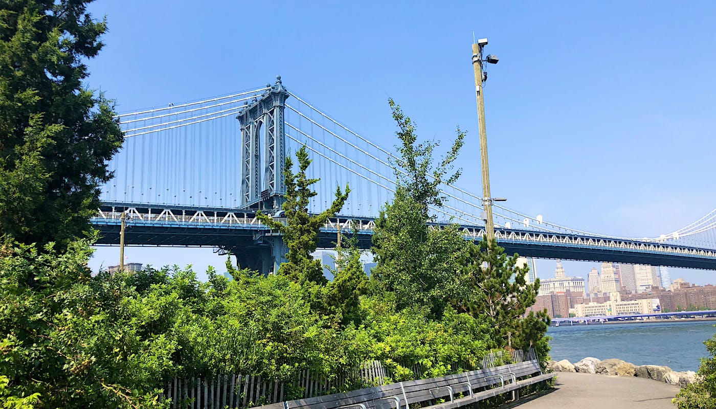 NYC DUMBO Improvement District - Small Business & Community - Public Spaces - Brooklyn Bridge Park - John Street