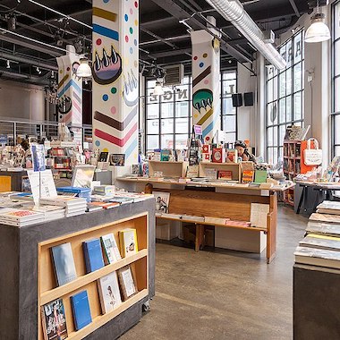 NYC DUMBO Improvement District - Small Business & Community - Small Businesses - Powerhouse Arena Bookstore