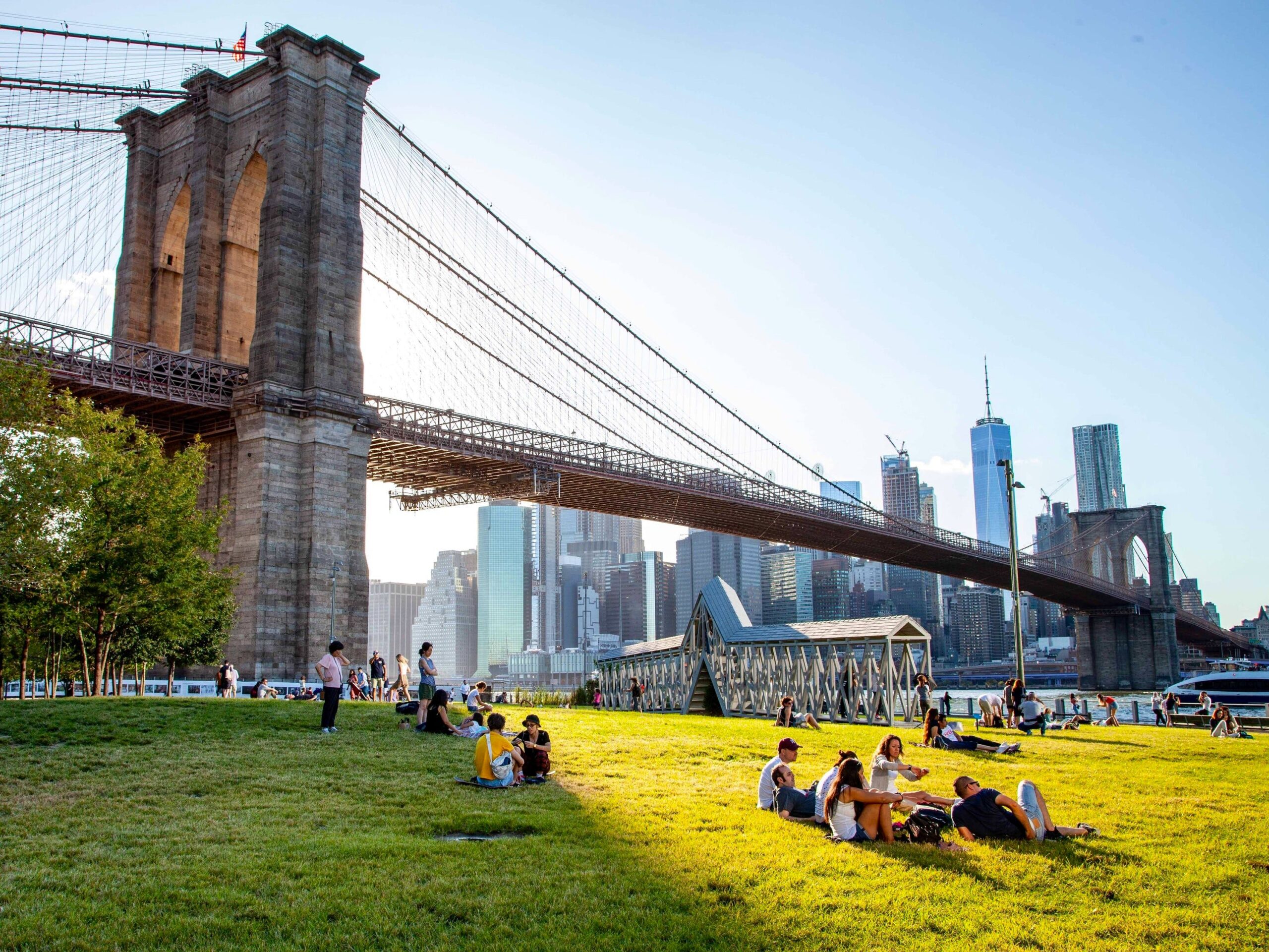 NYC DUMBO Improvement District - Small Business & Community - Public Spaces - Brooklyn Bridge Park - Office Spaces