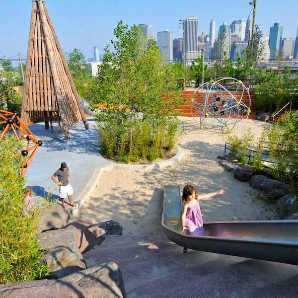 NYC DUMBO Improvement District - Small Business & Community - Public Spaces - Brooklyn Bridge Park - Pier6