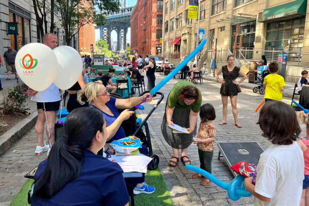 NYC DUMBO Improvement District - Small Business & Community - Community - Family Game Time