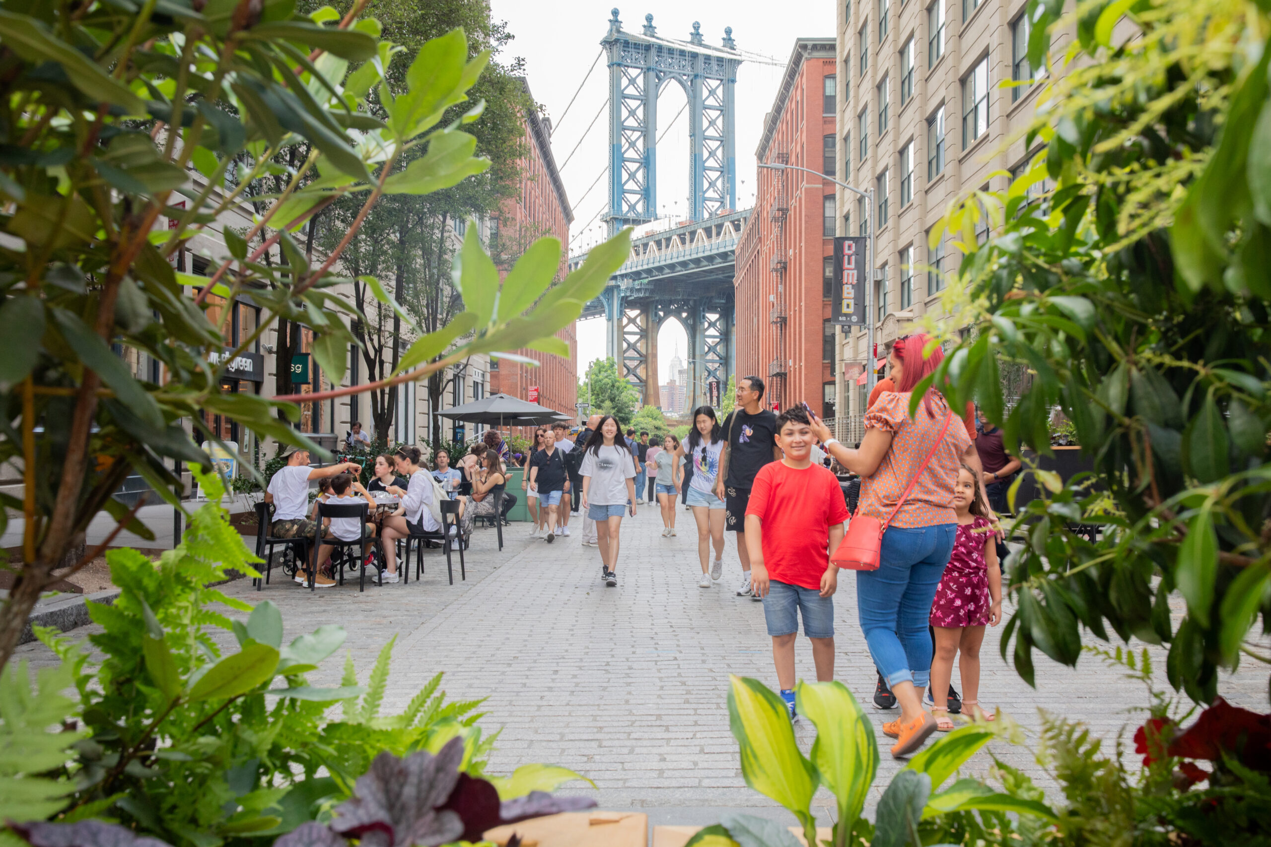 #NYC #Brooklyn #DUMBO #Dumbo #BrooklynBridge #Bridge #Washington #OpenStreets #2023 #Garden #Kids #Photography #HassanMokaddam